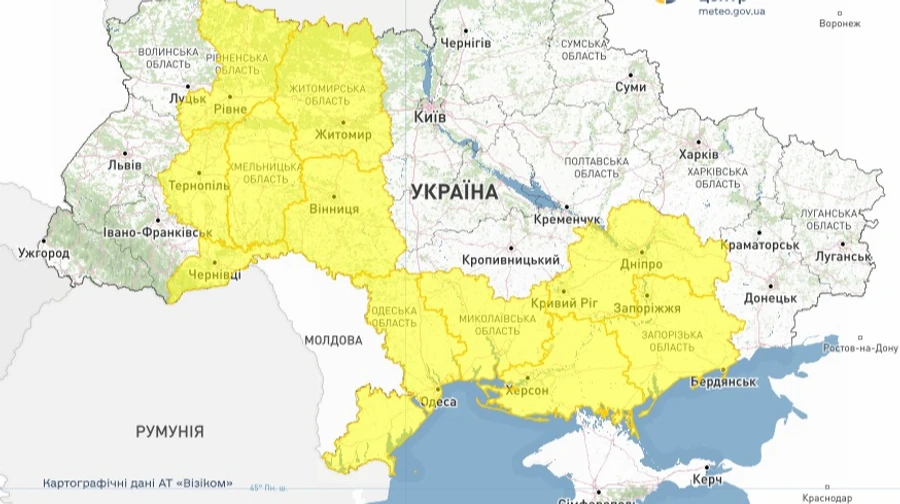 Синоптики попередили про погіршення погоди: грози, град, шквали